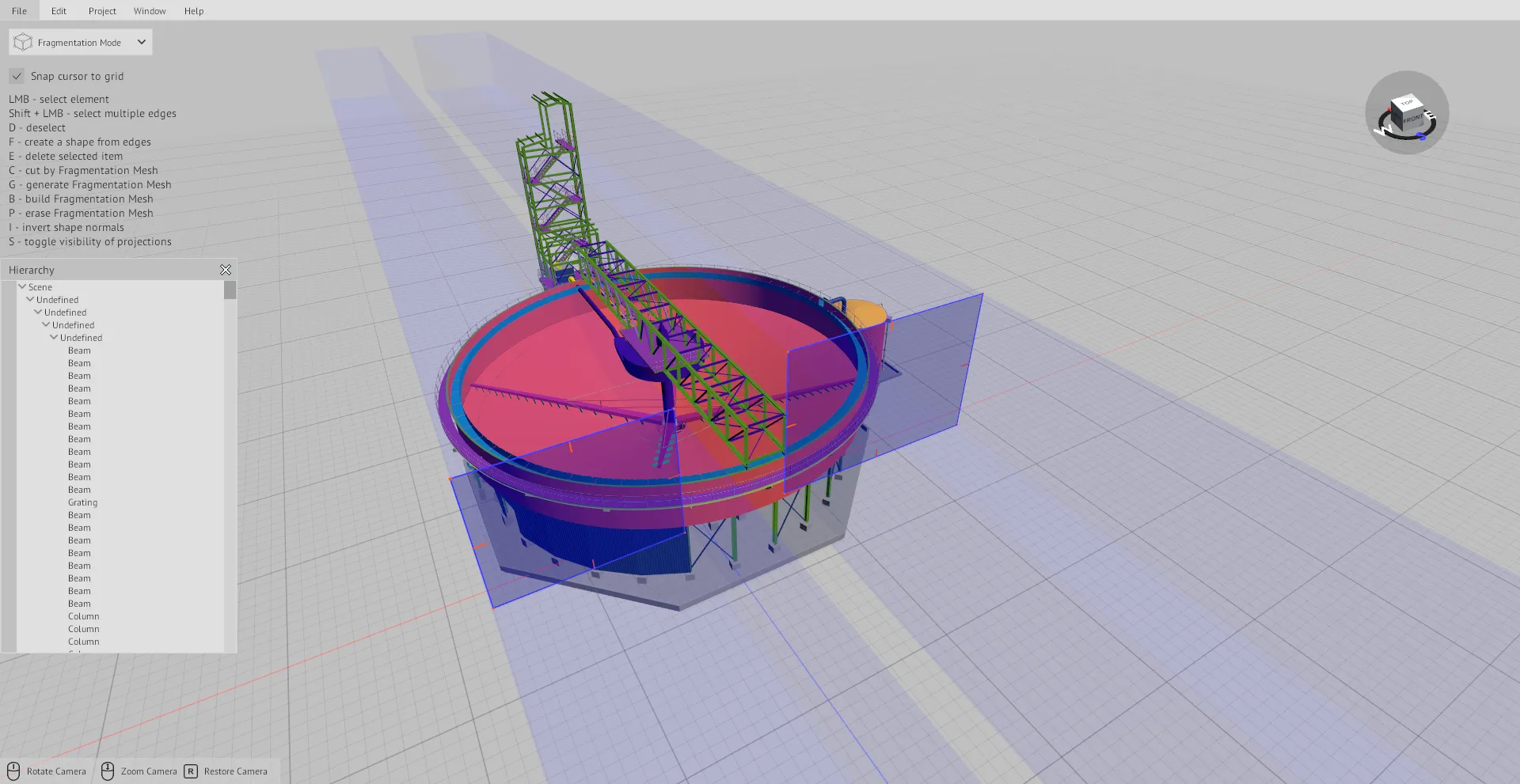 BIM CUT في وضع التجزئة: مستويات شبكة زرقاء مرسومة عبر نموذج ثلاثي الأبعاد لخزان فولاذي دائري.